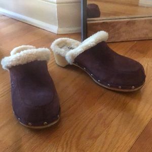 Ugg clogs!!!